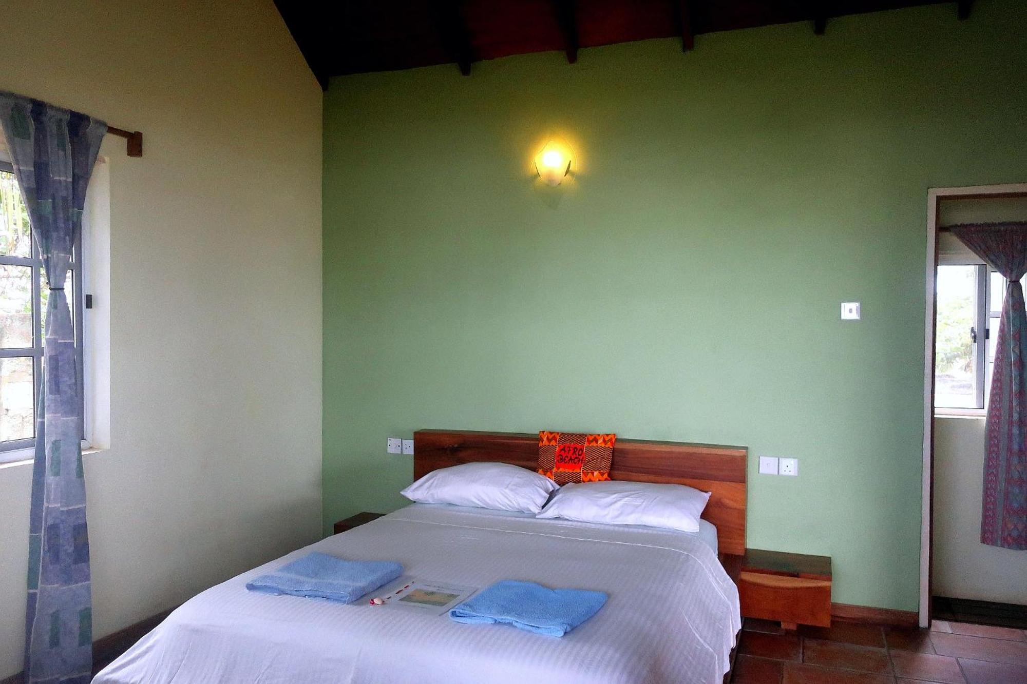 Afro Beach Eco Resort Butre Δωμάτιο φωτογραφία