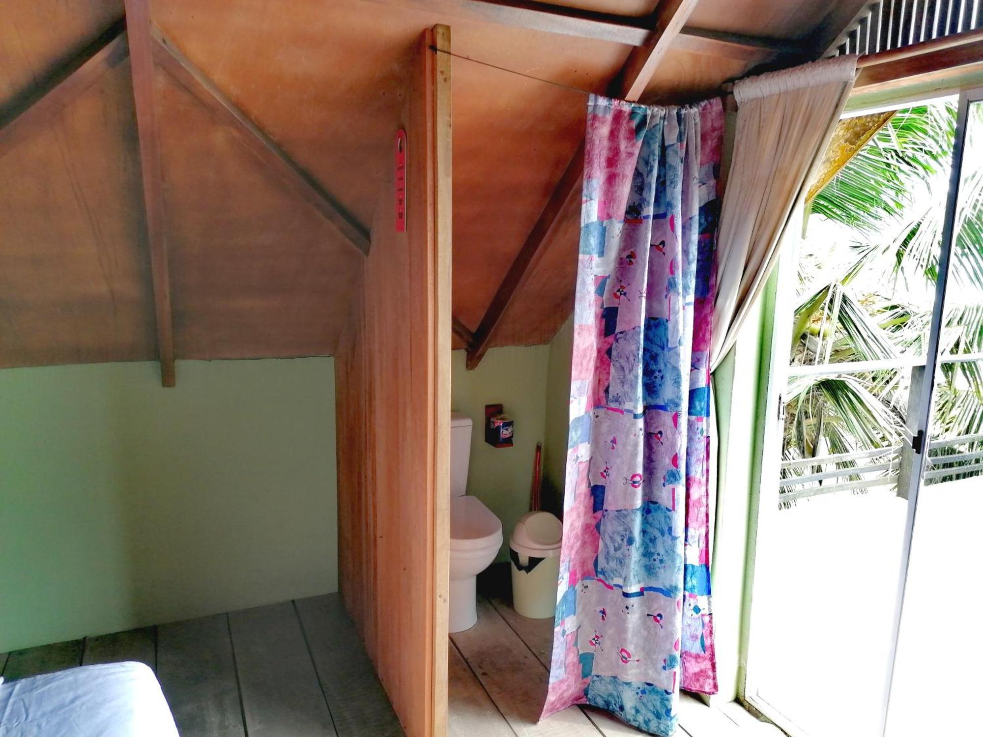 Afro Beach Eco Resort Butre Δωμάτιο φωτογραφία